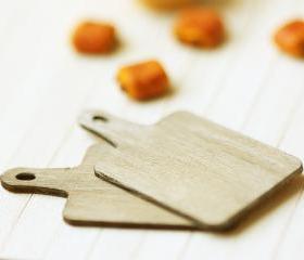 Dollhouse Miniature Antique Bread Cutting Boards in 1/12 dollhouse miniature scale