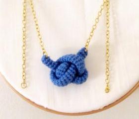Bonds, crochet knot necklace. Nautical knot. Blue azure cotton yarn