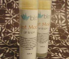 Mint mocha naturally caffeinated, all natural