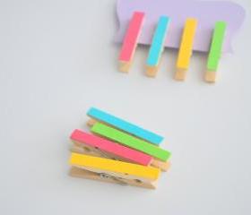 Set of 4 mini clothespins in hot pink, yellow, aqua and green A119