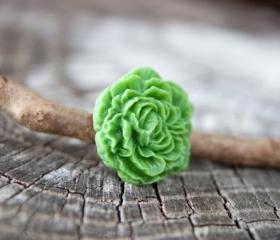 Green Peony Flower Antique Brass Adjustable Ring Vintage Style perfect for Maid of Honor Gift - Green Apple