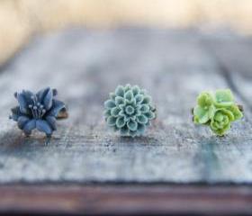 Green & Grey Lily Mum Flower Vintage Style Ring Set - Wasabi