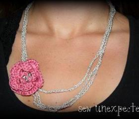 Crochet flower necklace - silver