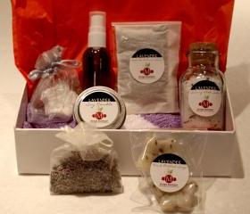 Deluxe Lavender Essential Oil Spa Kit/Gift Set