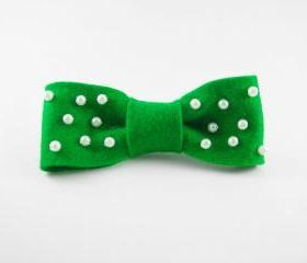 Cute Green Pearl Bow Clip