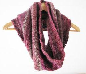 Chuncky hand knitted cowl pink and brown - Winter Fashion - Ready to ship
