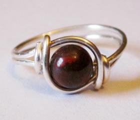 Red Poppy Jasper Gemstone Ging in Silver