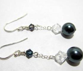 Elegant Dark Green Swarovski Pearl 8 mm w/Dark Green 4 mm Swarovski Crystal & Clear Crystal - SS