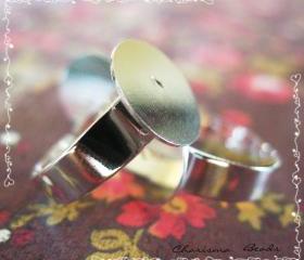 6 Adjustable Silver Brass Ring Shanks with a Blank Base 3-4.5mm wide, 18mm diam, Base 12mm diam