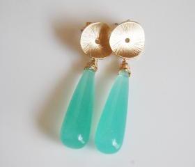 Aqua color smooth long drop quartz briolette earrings with round texture disc