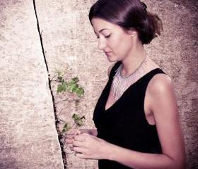 Silver cascade. Choker style beadweaving necklace.
