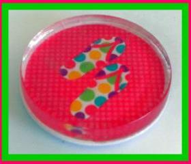 Magnet - Flip Flops - 2-inch Glass Circle