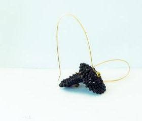 Black swan long dangle earrings. Classic modern design. tbteam
