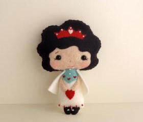 Queen of Hearts pdf Pattern