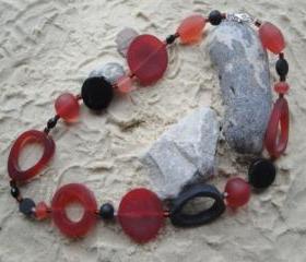 Red-Black Resin Necklace