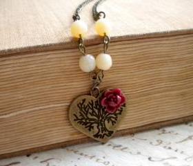Vintage Necklace - Heart Necklace - Maroon Necklace - Flower Cabochon Necklace