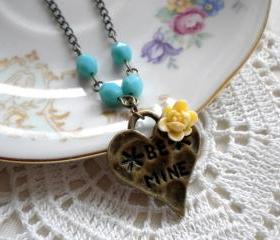 Heart Necklace - Flower Cabochon Necklace - Turquoise Necklace