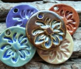 Flower pendant