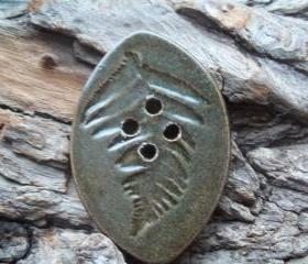 Oversized Fern leaf Button