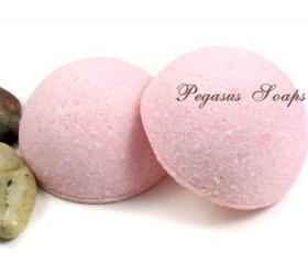 Pink Lemonade Foaming Bath Bombs