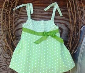 Girl's top and shorts in a size 3, with tie straps
