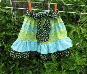 Ruffle Skirt Child Skirt Blue, Green Black Frog Fabric Size 5