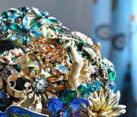 Vintage Rhinestone Brooch Bridal Bouquet - One of a Kind Heirloom for your Wedding Day - Made to Order