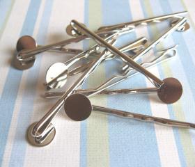 50pcs Bobby Pins with 10mm Pad - Silver