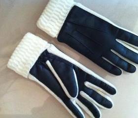 1960's Vintage Gloves