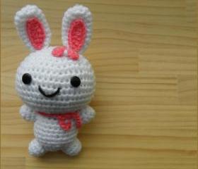 Amigurumi doll - white bunny