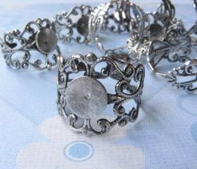 5 Adjustable Antique Ring Blanks - 8mm pad - silver tone