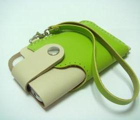 Leatherprince Handmade iPhone 4 leather case with Strap ( Green / Creamy )