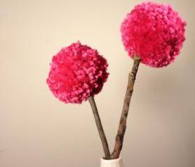 Yarn Pom Pom 'Puffsy Sticks'