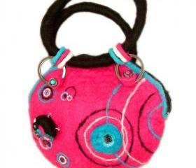 1980's Retro Pink felt handbag with removable brooch