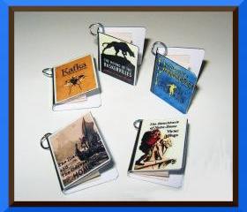 Set of 5 Classics Theme Miniature Book Charms