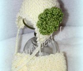 Scalloped newborn diaper cover and hat set