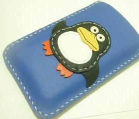 Sara the Penguin iPhone Leather Case ( Black and Blue )