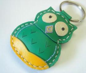 Lovely Fiona the Owl Leather Keychain ( Green )