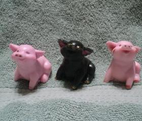 Three Little Pigs Soap Set