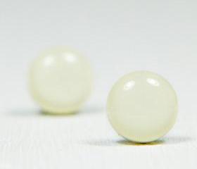 Soft White Stud Earrings - Medium Post Earrings - Handmade Polymer Clay Posts Studs Jewelry