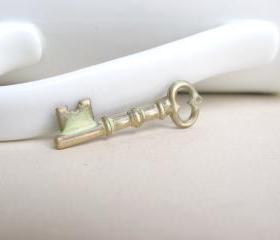 Skeleton Key Charm Creamy Hand Patina Brass