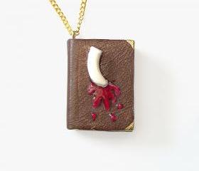 Harry Potter Tom Riddle's Diary Pendant and Gold Chain Necklace