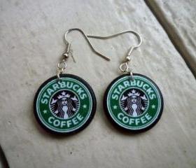 Starbucks to go. Starbucks earrings. Coffee earrings. Green earrings. Ephemera earrings. Wood tile. 1x1 inch round. Latte. Mocha. Coffee.