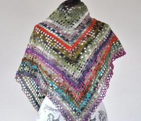 Triangular Gypsy Crochet Shawl 