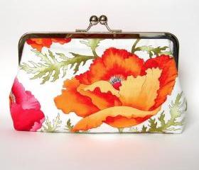 Clutch Frame Kisslock Purse Silk Lined in a Poppy Print