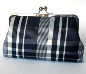Clutch Frame Kisslock Purse Silk Lined Black Plaid