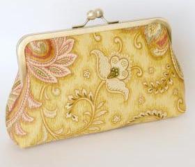 Silk Lined Floral Frame Kisslock Clutch