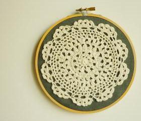 Doily Embroidery Hoop Art - Flower on Desert - Framed Wall Art - 6' hoop - Wall Hanging for Home decoration and gifts