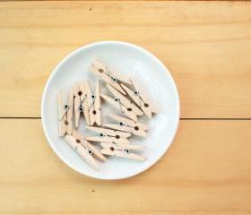 20 Clothespins, wood clip, Large size