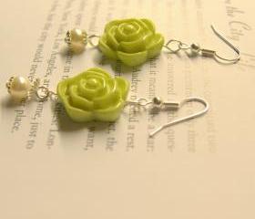 Green flower earrings